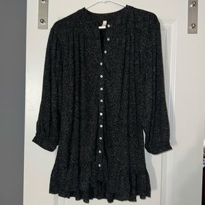 Never worn Button down ruffle bottom tunic